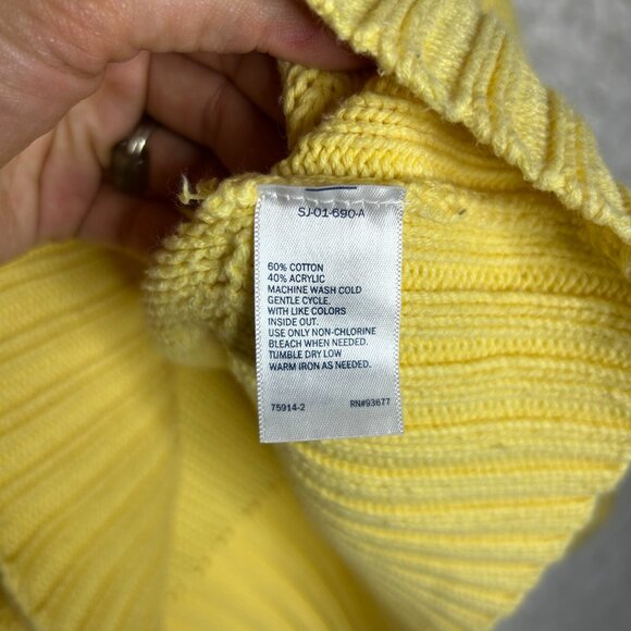St. John’s Bay Women's Bright‎ Yellow Cable Knit Round Neck Sweater Size Large - Picture 3 of 6